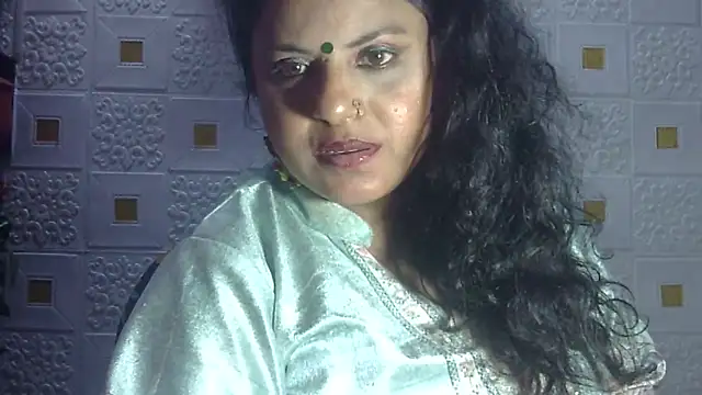 Sexy komolika online show from January 2025 06:37:02 PM