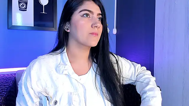 Snapshot of PaulinaDuarte chatting on March 2025 12:07:02 PM PaulinaDuarte online show from March 2025 12:07:02 PM