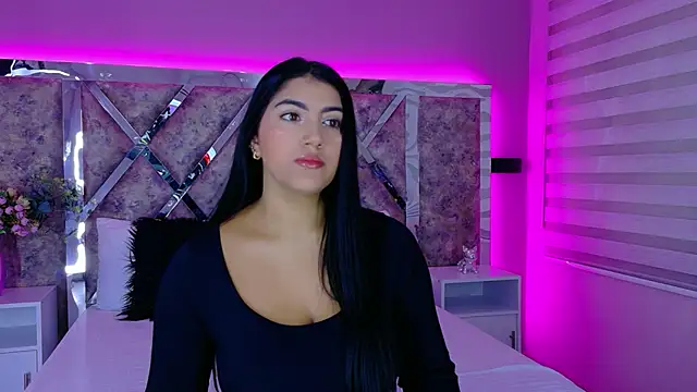 Snapshot of PaulinaDuarte chatting on September 2025 12:40:02 PM PaulinaDuarte online show from September 2025 12:40:02 PM