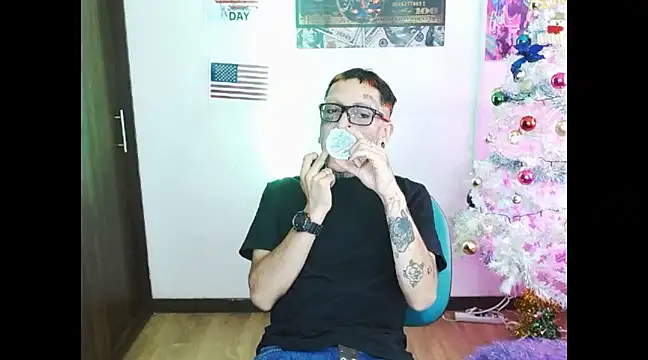 deivid estrada online show from December 2024 03:36:01 PM