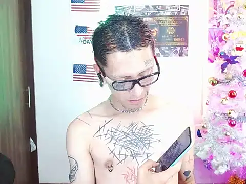 deivid estrada online show from December 2024 06:42:02 PM