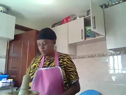 Snapshot of tight_pussy_gall chatting on October 2025 07:20:01 AM tight pussy gall online show from October 2025 07:20:01 AM