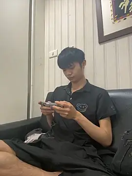 mumuowl online show from November 2025 05:36:02 PM