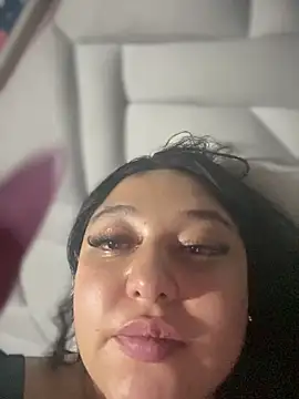 Snapshot of Kym_Owens chatting on October 2025 12:41:02 AM Kym Owens online show from October 2025 12:41:02 AM