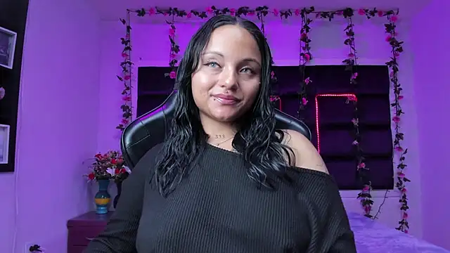 sweelanna   online show from November 2025 02:01:02 AM