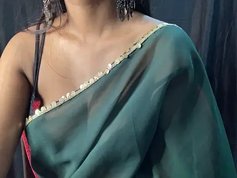 Sexy trisha  7 online show from December 2024 10:24:02 PM