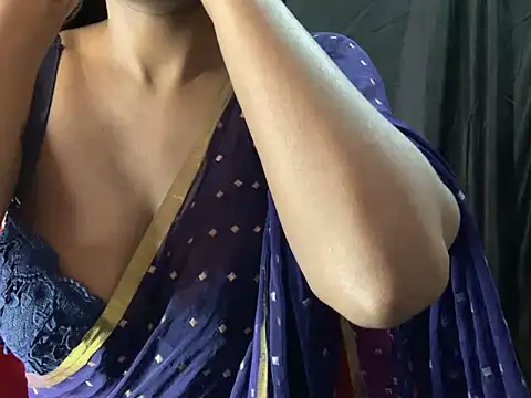 Sexy trisha  7 online show from January 2025 04:19:02 PM