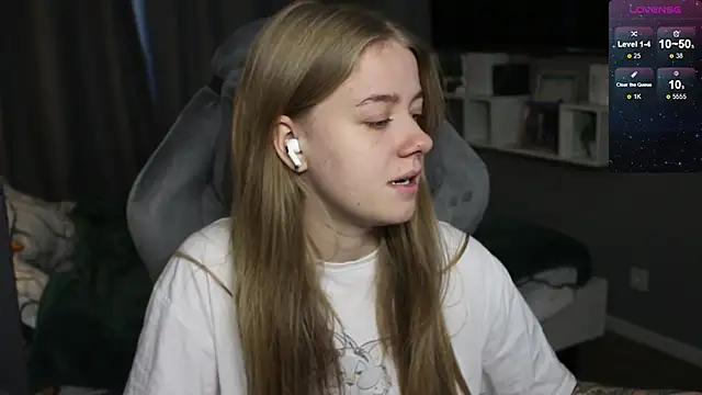 candy maggie online show from December 2024 12:49:01 PM