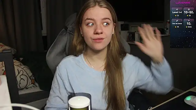 candy maggie online show from December 2024 04:15:02 PM