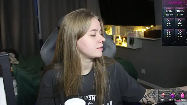 candy maggie online show from December 2024 01:38:02 PM