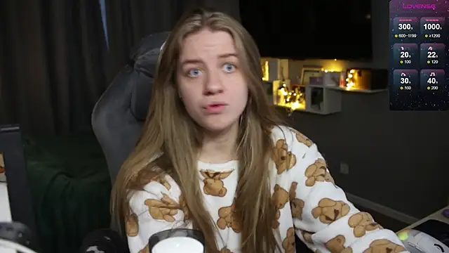 candy maggie online show from December 2024 12:22:02 PM