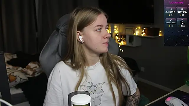 candy maggie online show from January 2025 05:39:02 PM