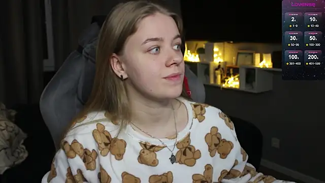 candy maggie online show from January 2025 04:50:02 PM