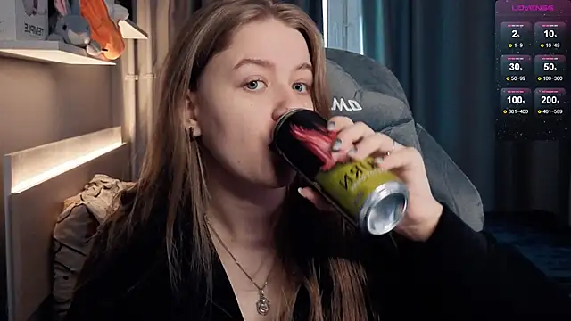 candy maggie online show from January 2025 11:32:02 AM