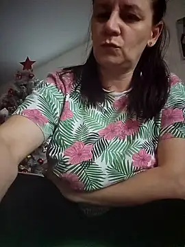 KristenVega online show from December 2024 01:21:01 PM