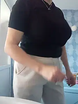 KristenVega online show from February 2025 10:03:02 AM