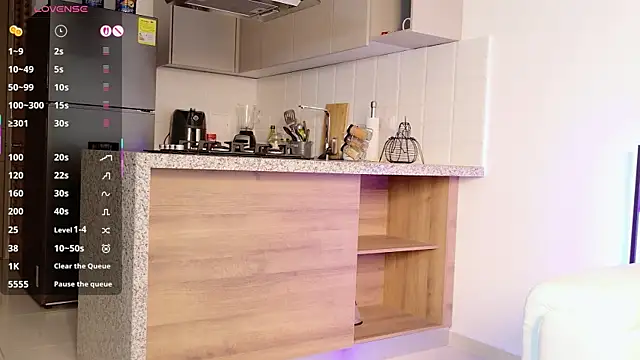 AMELIETARSON online show from October 2025 09:47:01 PM