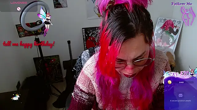 Snapshot of natasha_laulau chatting on January 2025 07:24:01 PM natasha laulau online show from January 2025 07:24:01 PM