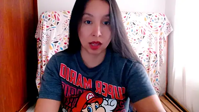 Snapshot of emely_sexx20 chatting on February 2025 07:04:02 PM emely sexx20 online show from February 2025 07:04:02 PM
