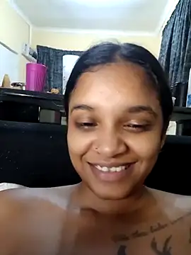 Indianqueen03 online show from September 2025 09:09:02 PM