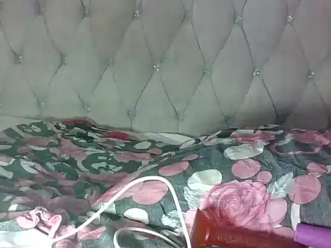 Snapshot of sweet_iddah chatting on November 2025 02:16:02 PM sweet iddah online show from November 2025 02:16:02 PM