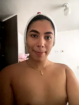 Snapshot of IsabelleFoxx_ chatting on November 2025 08:09:01 PM IsabelleFoxx online show from November 2025 08:09:01 PM