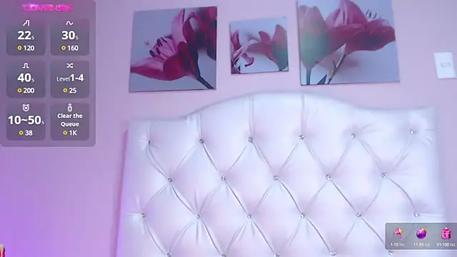 scarlet fostt  online show from December 2024 12:33:02 PM