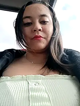 Cristal  04 online show from December 2024 08:33:02 PM
