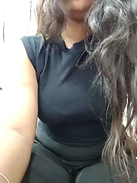 MohiniHott online show from September 2025 06:48:02 AM