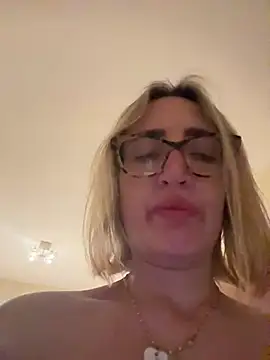 casalinga88 online show from March 2025 08:16:01 AM