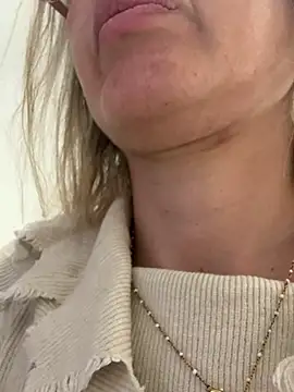 casalinga88 online show from March 2025 10:05:02 AM