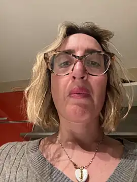 casalinga88 online show from March 2025 06:23:01 PM