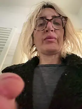 casalinga88 online show from March 2025 11:11:02 AM