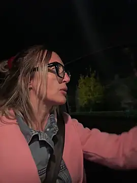 casalinga88 online show from October 2025 07:18:01 PM