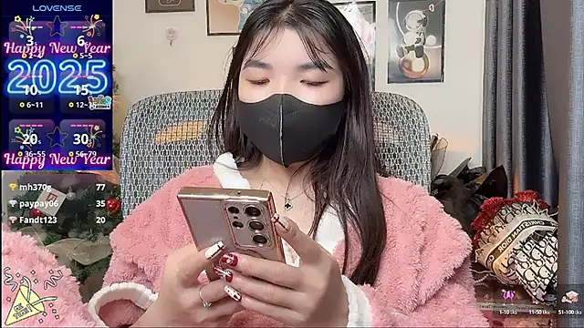 Berrysweet 68 online show from February 2025 04:35:01 PM