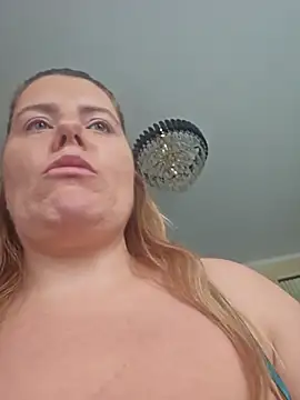 Snapshot of KarlyGray10 chatting on October 2025 08:45:02 AM KarlyGray10 online show from October 2025 08:45:02 AM