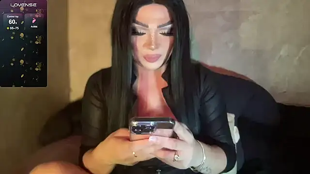 Snapshot of myfruitisswelling chatting on February 2025 06:50:02 AM myfruitisswelling online show from February 2025 06:50:02 AM