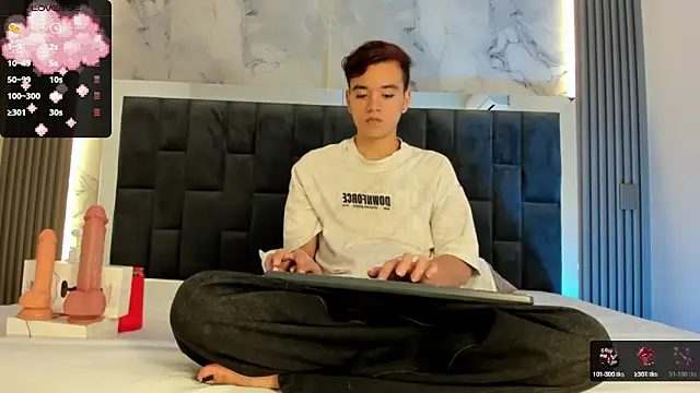 bunny maxi online show from October 2025 12:34:02 PM