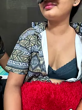 Snapshot of Magical-Couple-telugu chatting on October 2025 02:49:01 PM Magical-Couple-telugu online show from October 2025 02:49:01 PM