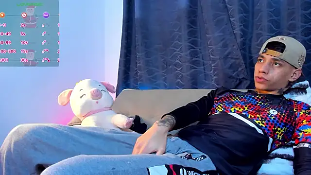 Josep Davies online show from December 2024 02:22:02 AM