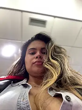 melanny10 online show from December 2024 01:43:01 PM