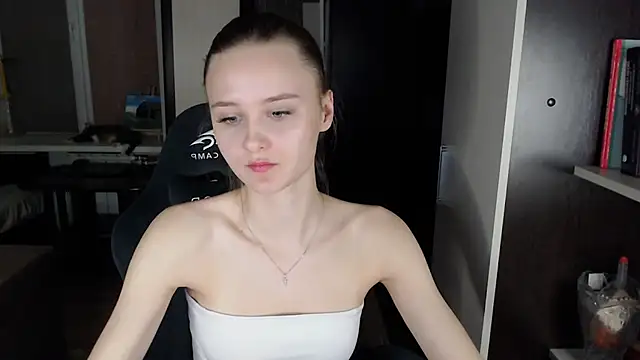 Snapshot of _Sansa_stark_ chatting on March 2025 01:27:02 PM  Sansa stark  online show from March 2025 01:27:02 PM