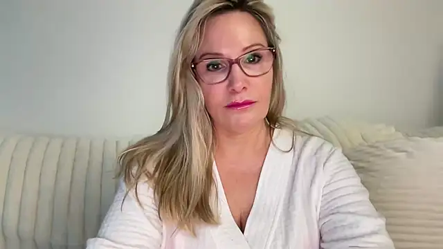 Milf Goddess online show from September 2025 06:51:02 AM