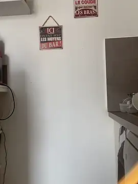 Snapshot of Luccreccia_ chatting on October 2025 10:13:02 AM Luccreccia online show from October 2025 10:13:02 AM