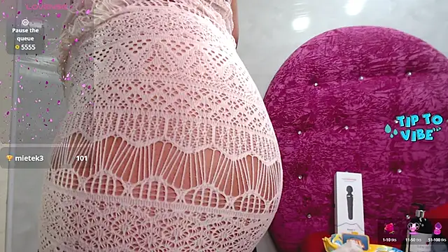 Litzy Curly online show from December 2024 06:49:02 PM