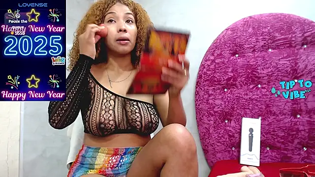 Litzy Curly online show from January 2025 03:44:01 PM