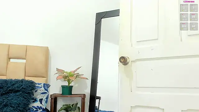 Snapshot of Alishagoddes chatting on February 2025 05:11:02 AM Alishagoddes online show from February 2025 05:11:02 AM