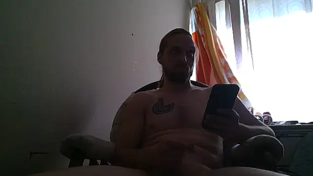 Snapshot of VitaminmanFL chatting on February 2025 06:01:01 PM VitaminmanFL online show from February 2025 06:01:01 PM