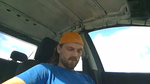 Snapshot of VitaminmanFL chatting on September 2025 08:35:01 PM VitaminmanFL online show from September 2025 08:35:01 PM