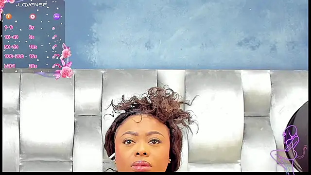 CamilaBenitez online show from October 2025 01:10:01 PM